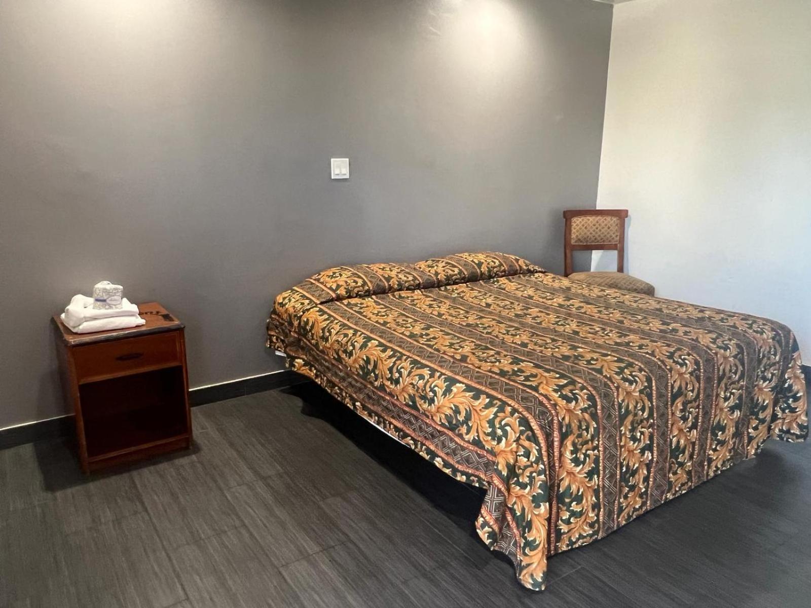 Pomona Inn Экстерьер фото