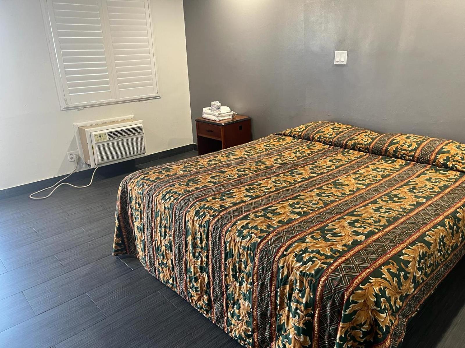 Pomona Inn Экстерьер фото